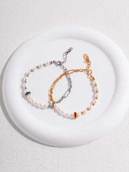 Zartes Perlenarmband mit vergoldetem Verschluss – Gemma Design